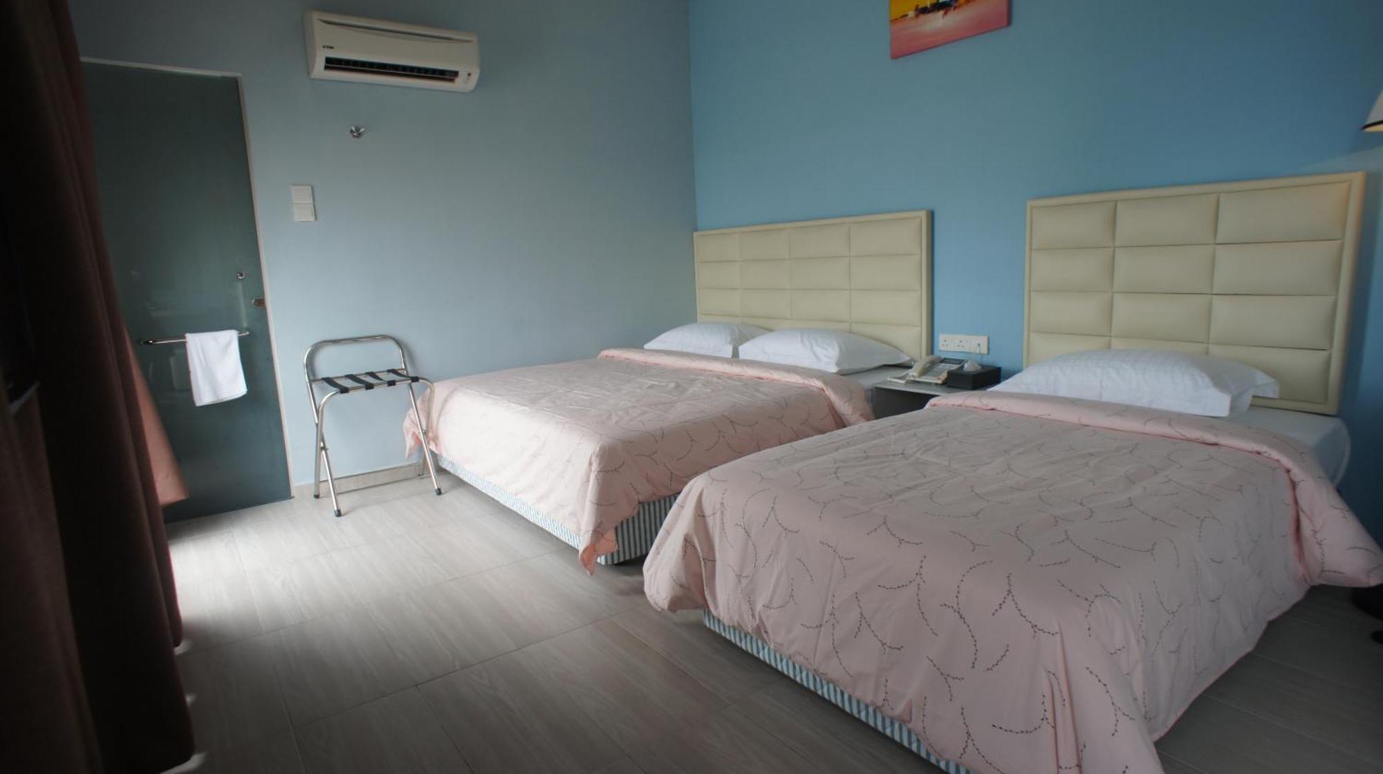 Hotel Zamburger Bukit Indah Johor Bahru Exterior foto